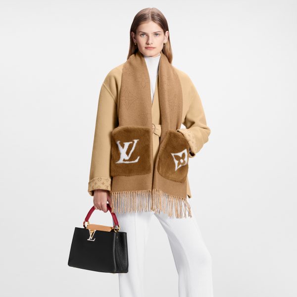 Louis Vuitton M77736 LV Cosy Mink Fur Collection Beige Scarf